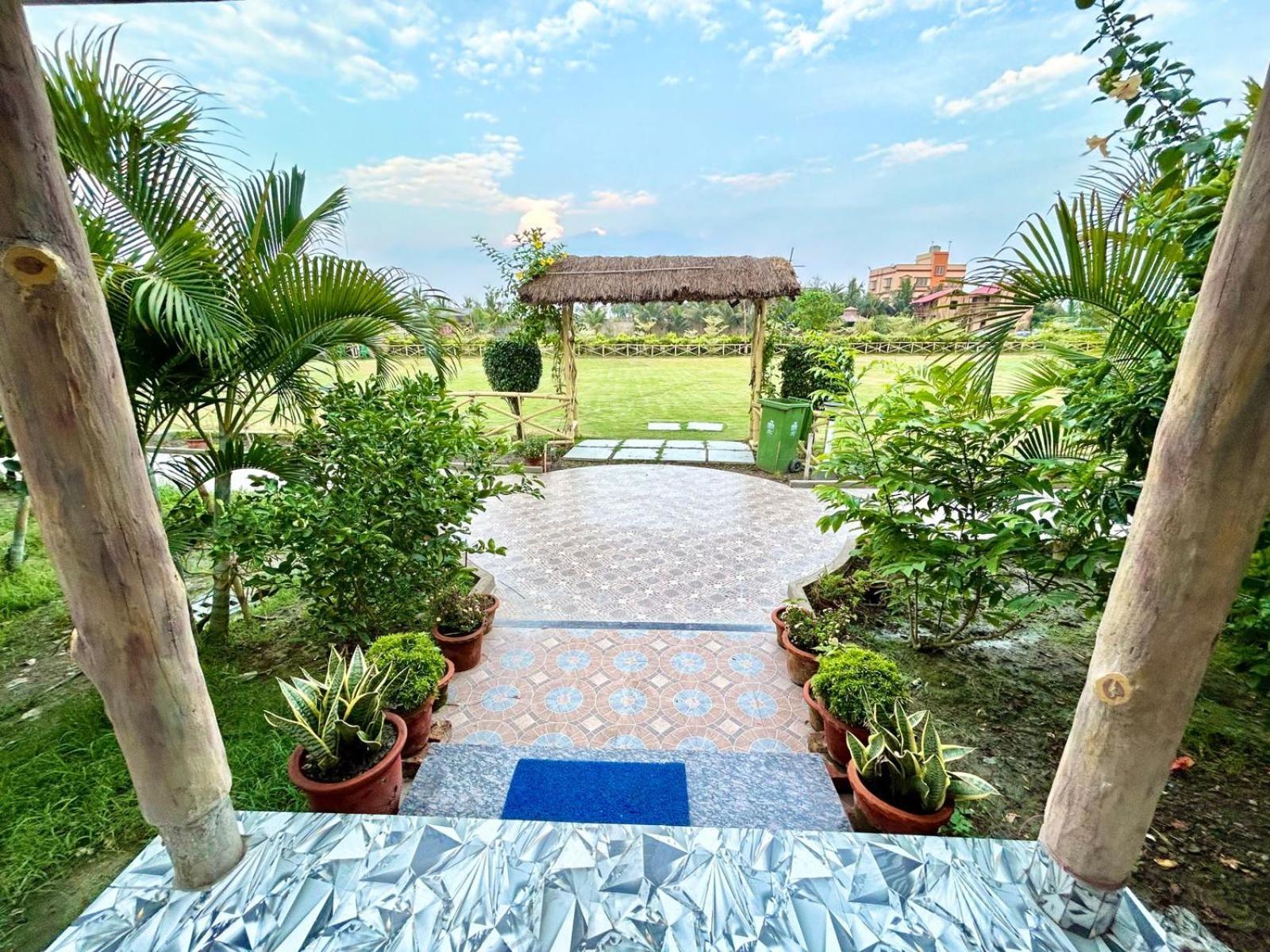 Palli Bangla Resort, Near Ruby Hospital, Anandapur Calcutá Exterior foto